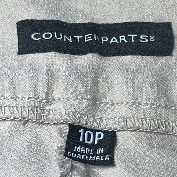 Counterparts Women's Beige Dress Business Stretchy Pull On Pants Size 10P - Picture 9 of 10